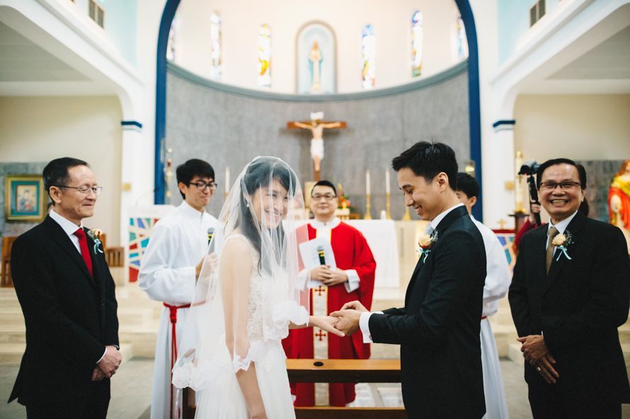 church of our lady queen of peace and singapore island country club singapore wedding photography 253