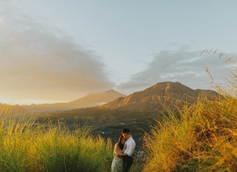 mount batur pre wedding photography Archives - Synchronal Photography ...