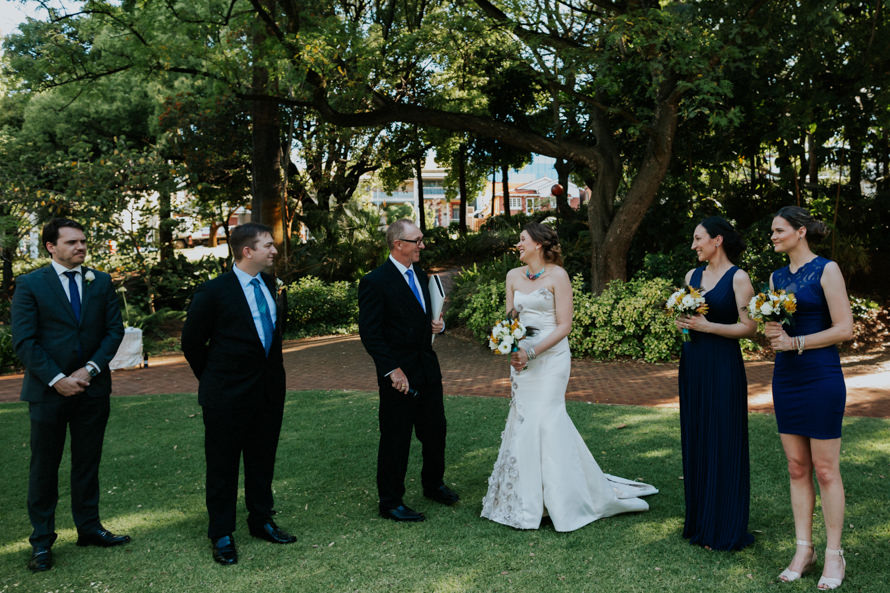 harold boas garden and pagoda perth wedding photography