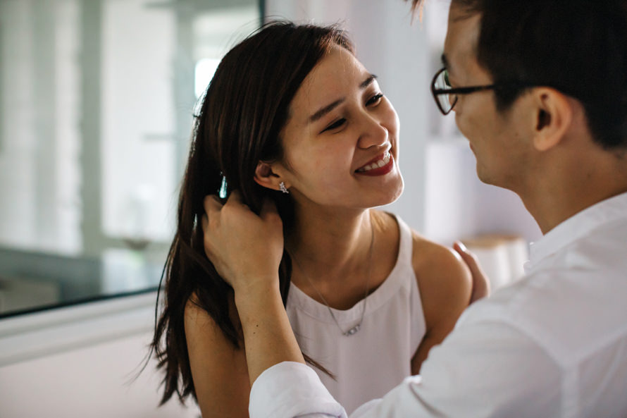 intimate at home singapore pre wedding photography