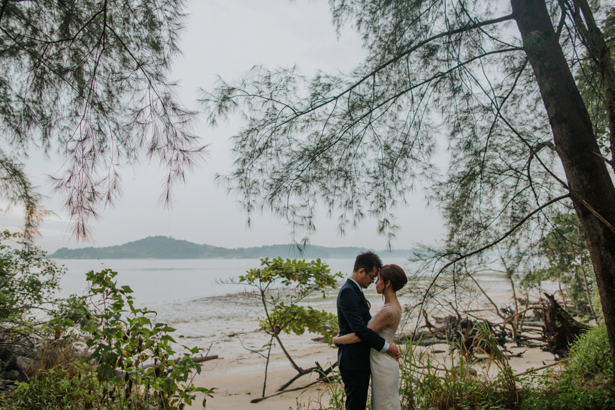 abandoned sports complex singapore pre wedding photography
