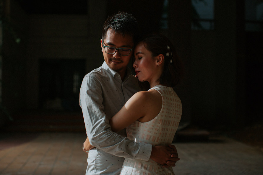 abandoned sports complex singapore pre wedding photography