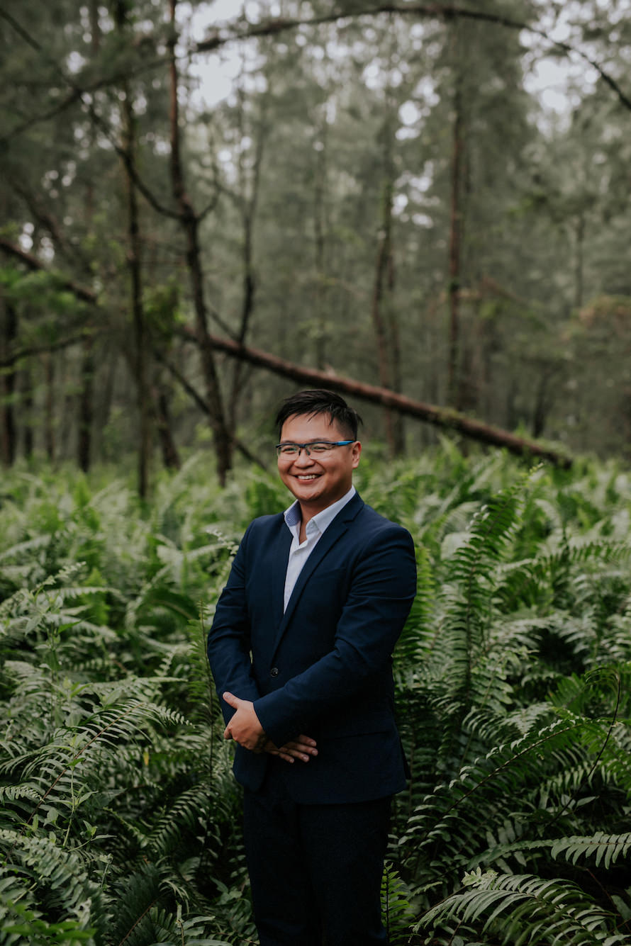 Rustic Woodlands Singapore Pre Wedding Photography