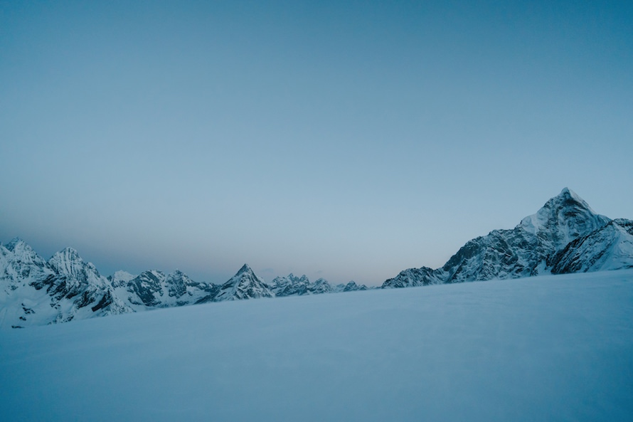 Siguniang Dafeng Summit Climb Photography