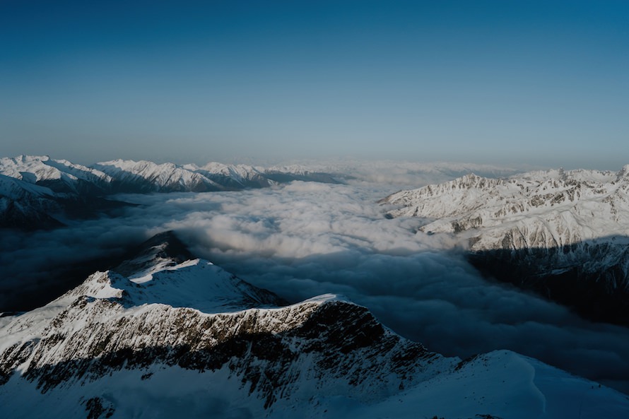 Siguniang Dafeng Summit Climb Photography